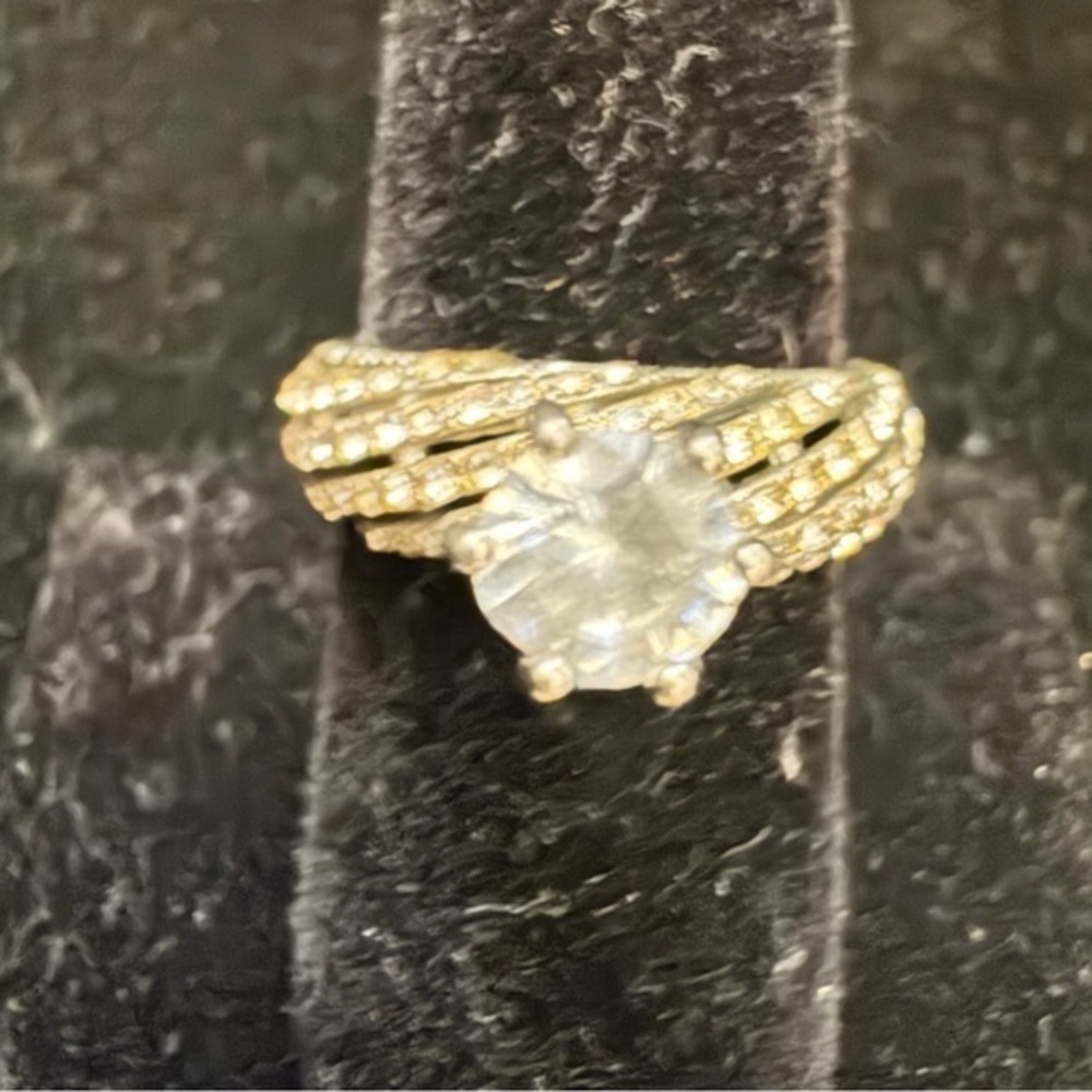 Source Unknown Gold and Silver Women's Ring